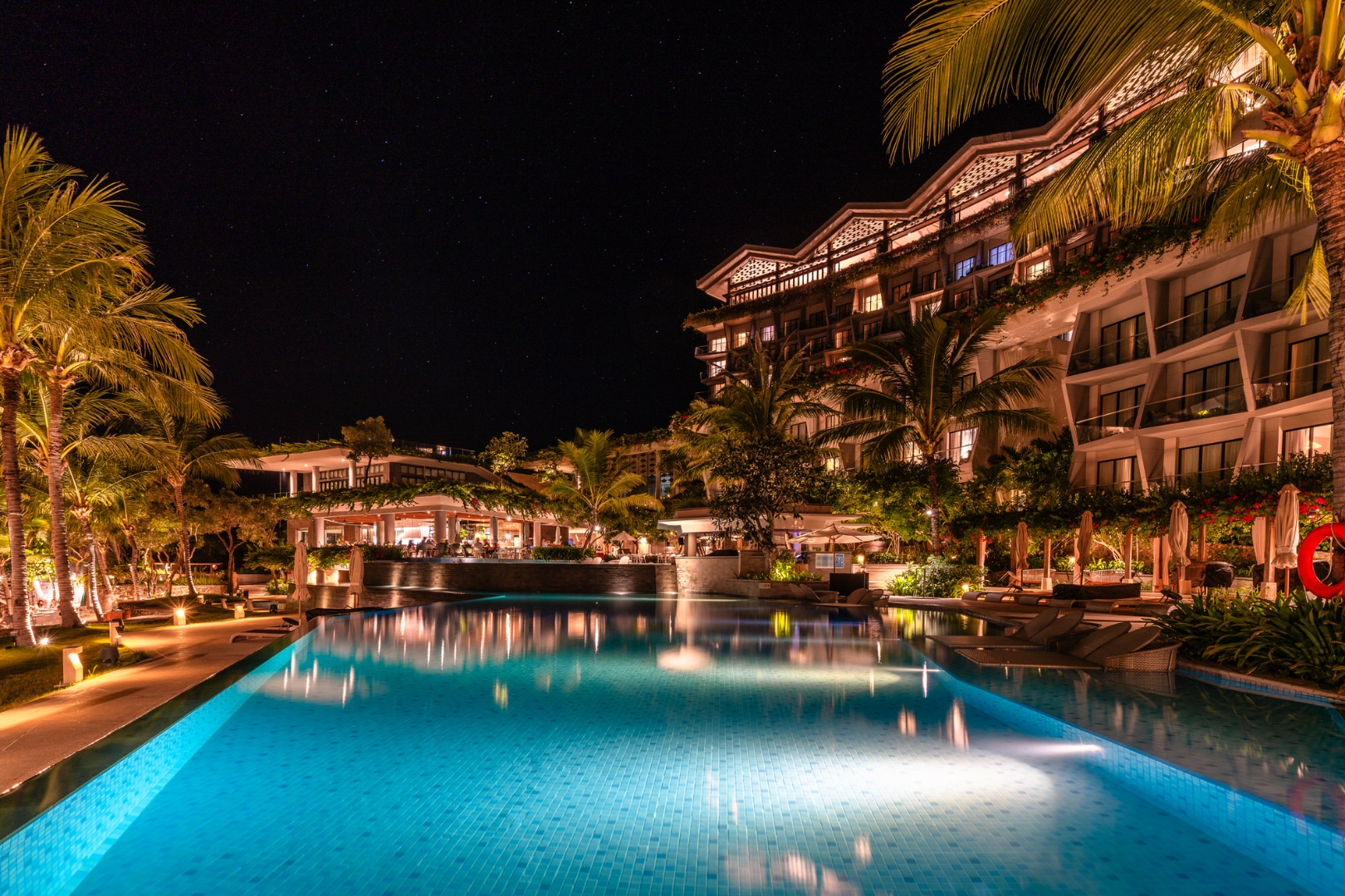 AYANA Komodo resort pool at night